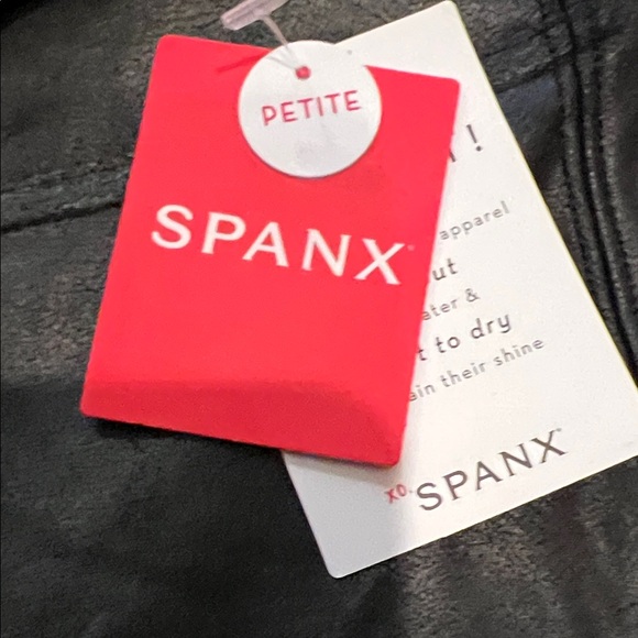 SPANX Shiny Black Leggings - Picture 3 of 7